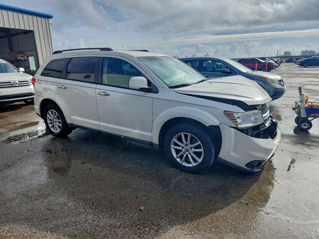 2014 DODGE JOURNEY SXT photo 4