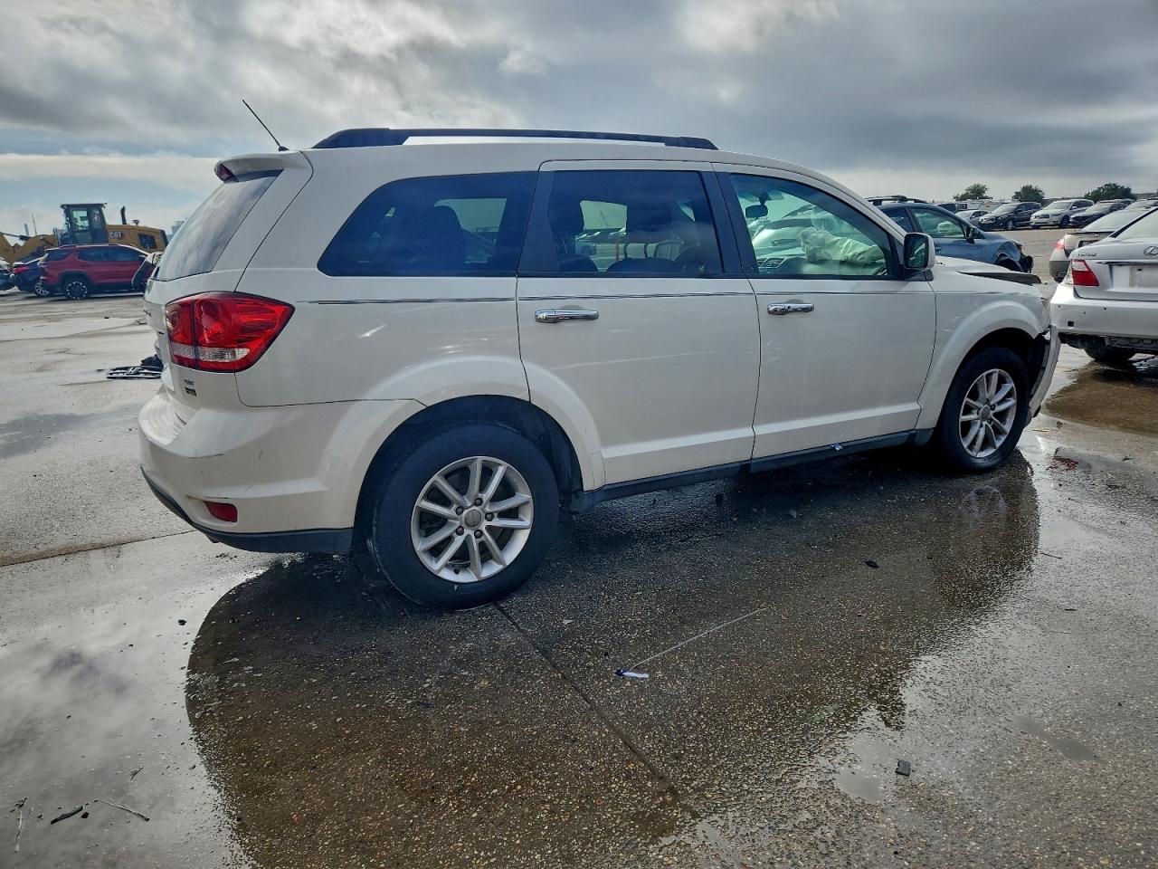 2014 DODGE JOURNEY SXT photo 3
