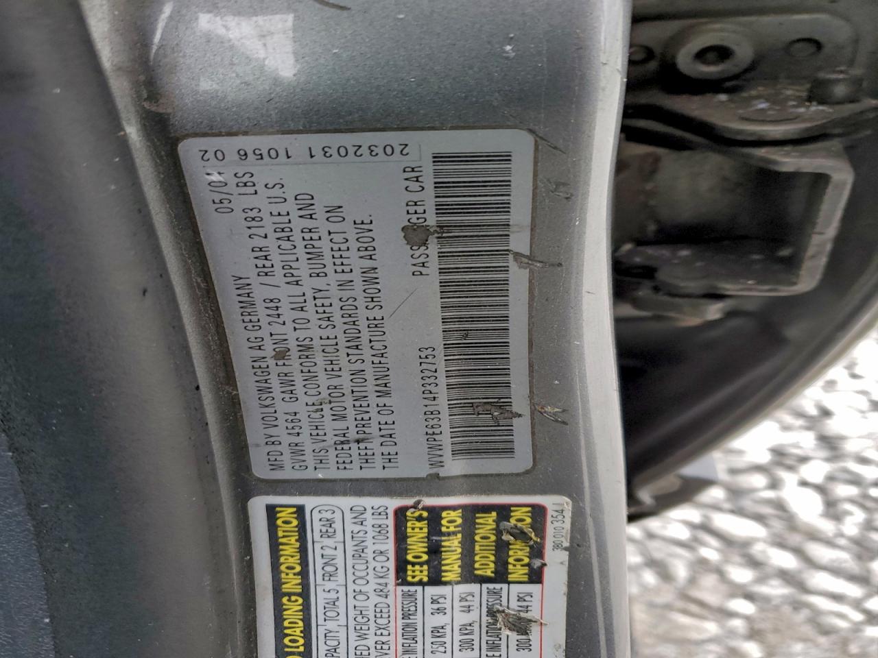 2004 VOLKSWAGEN PASSAT GLS TDI photo 12