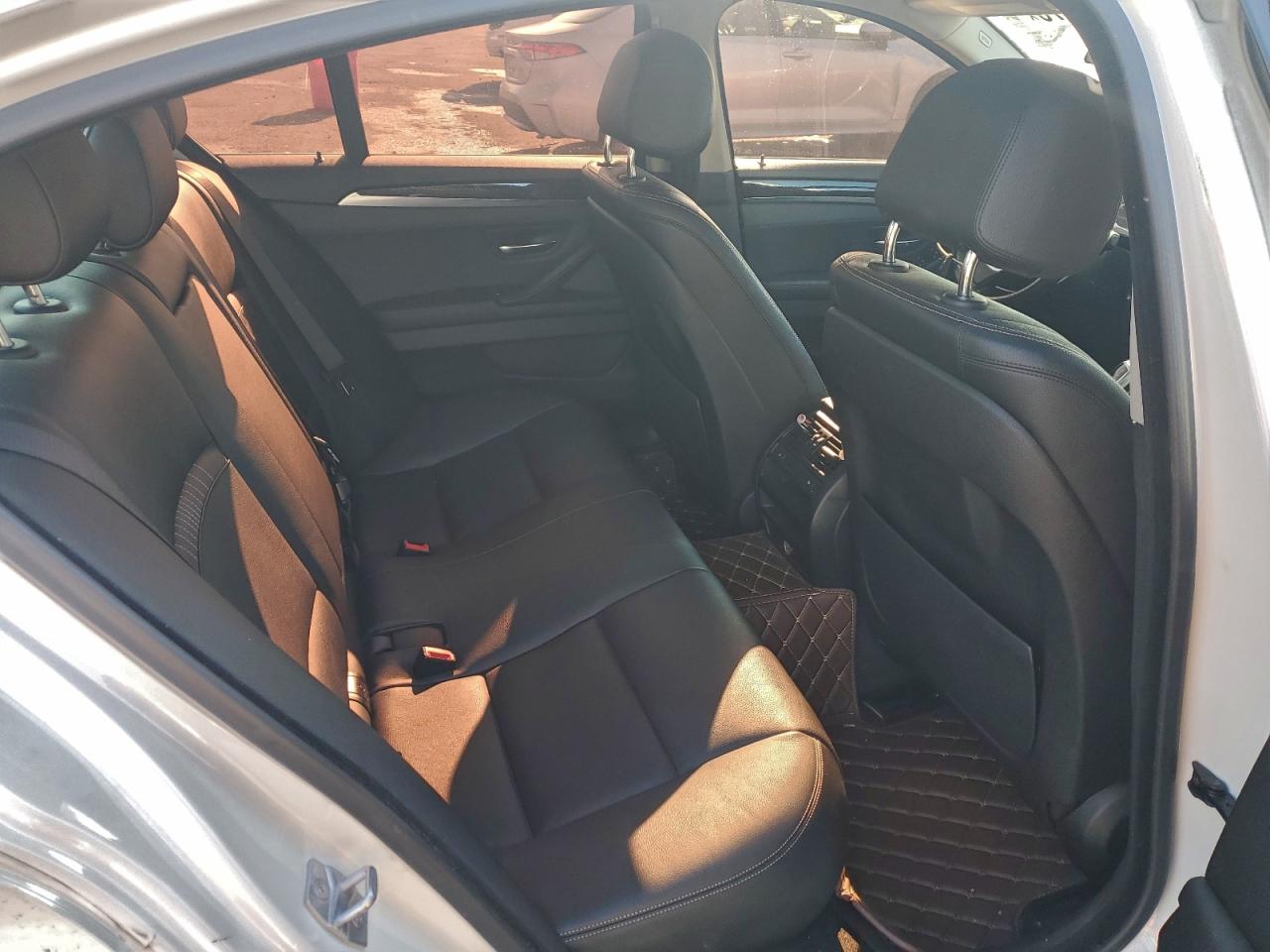 2014 BMW 528 XI photo 10