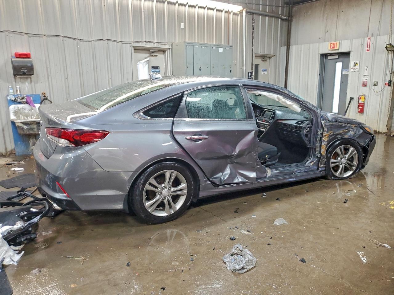 2018 HYUNDAI SONATA SPORT photo 3