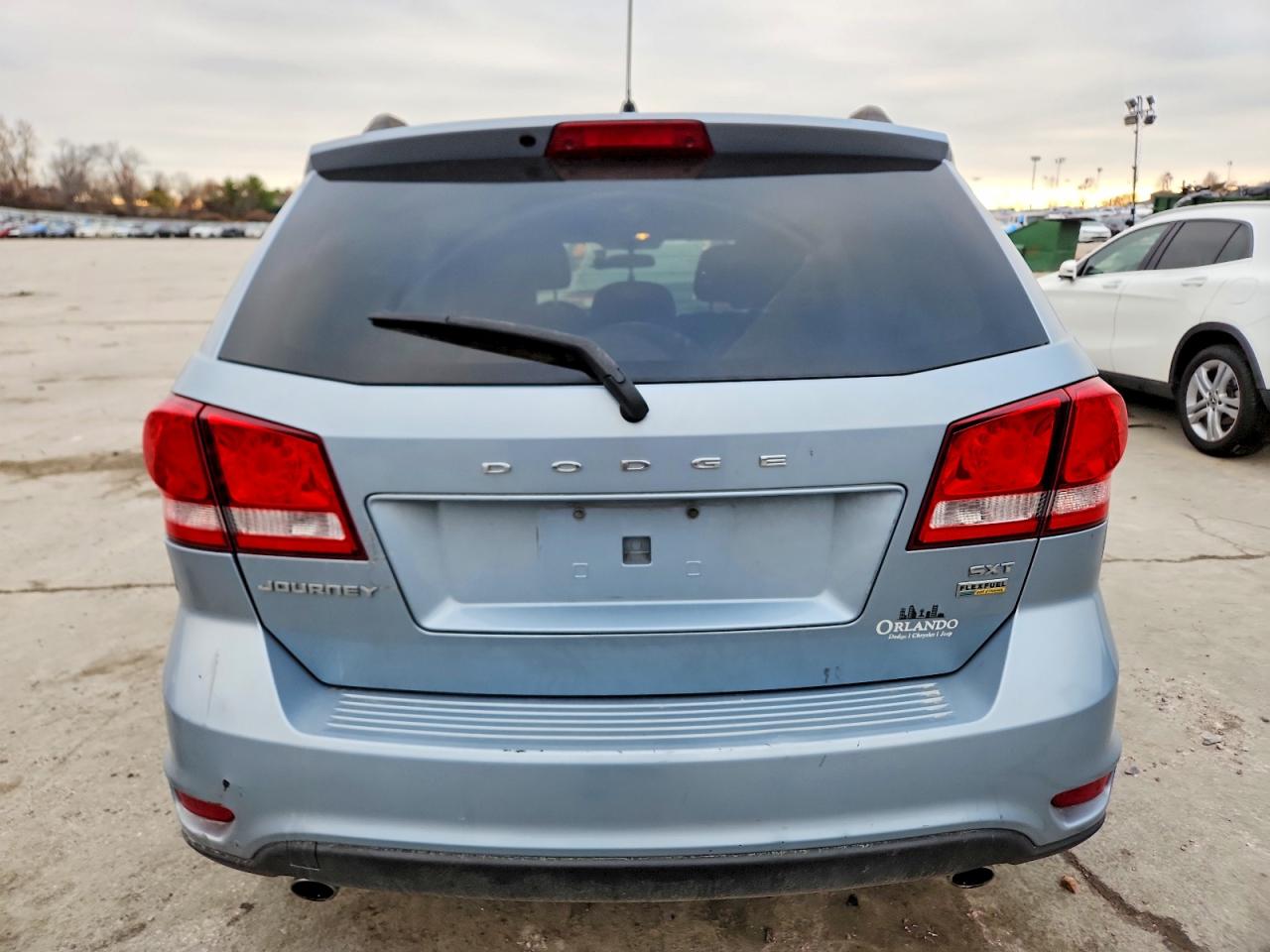 2013 DODGE JOURNEY SXT photo 6