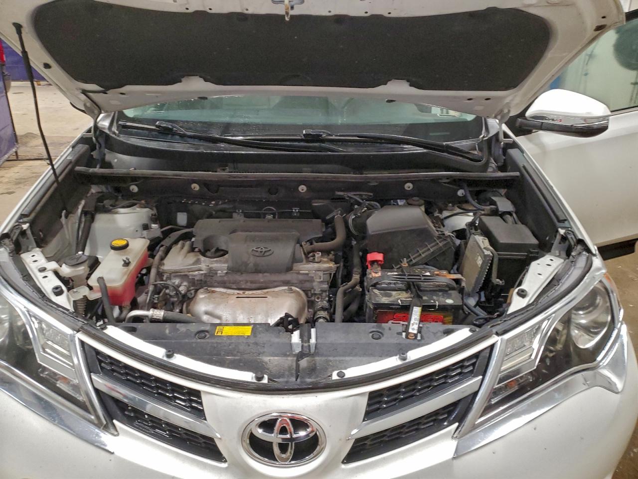 2015 TOYOTA RAV4 LIMITED photo 12