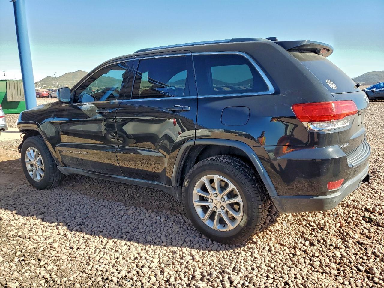 2014 JEEP GRAND CHEROKEE LAREDO photo 2