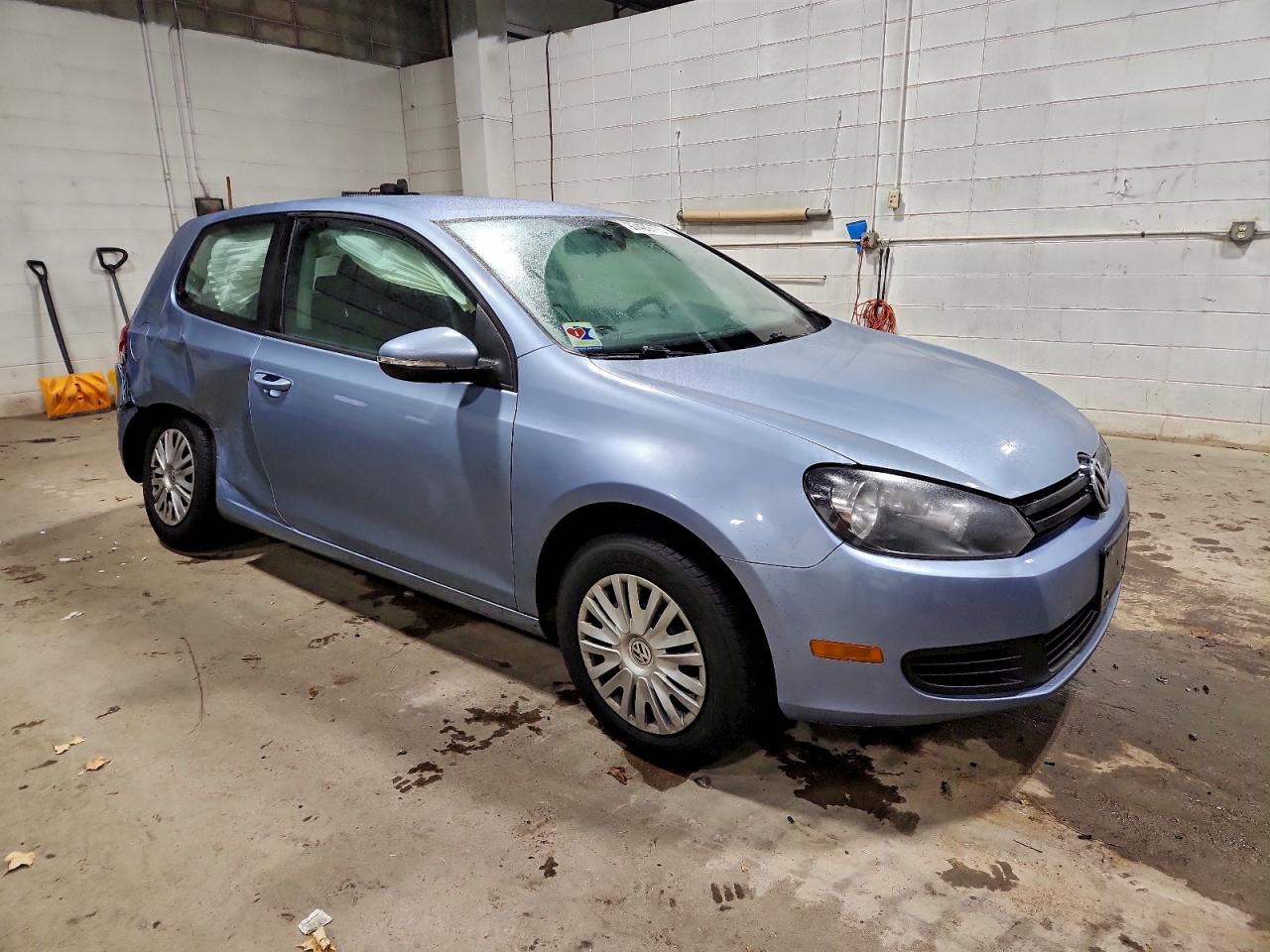2010 VOLKSWAGEN GOLF photo 4