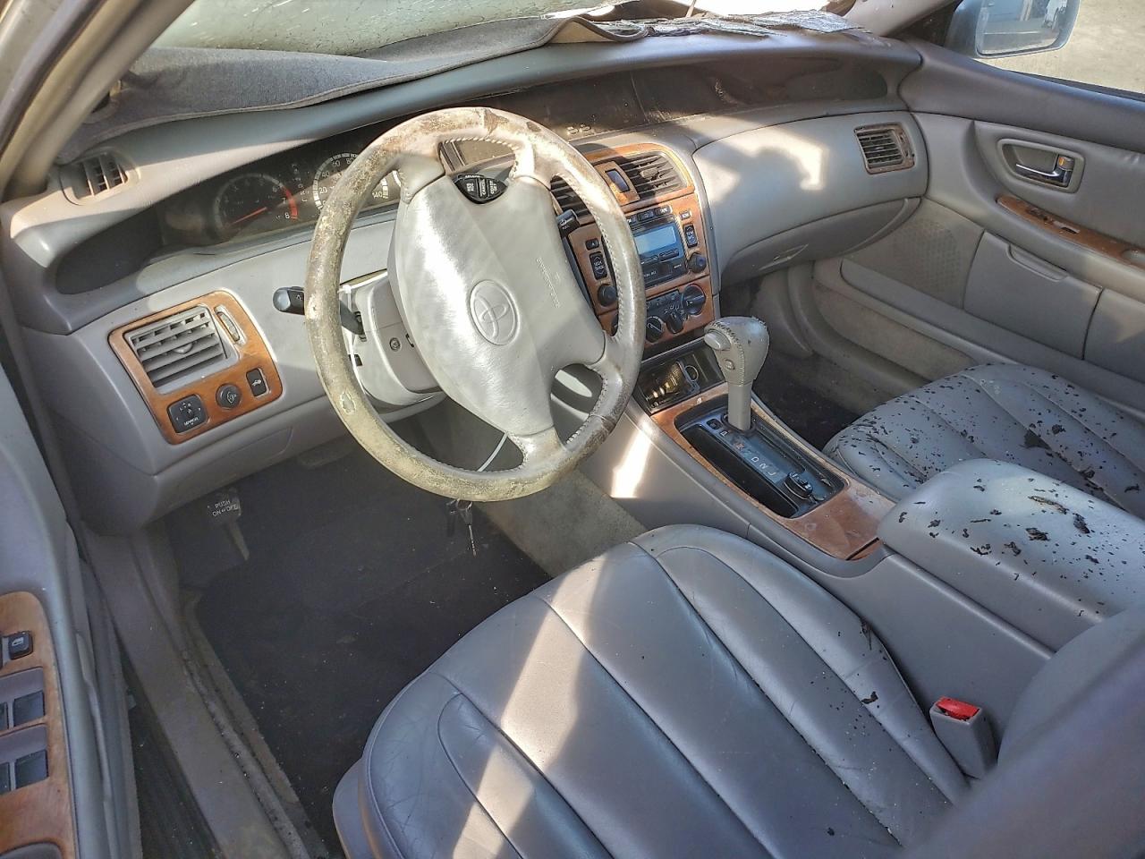 2000 TOYOTA AVALON XL photo 8