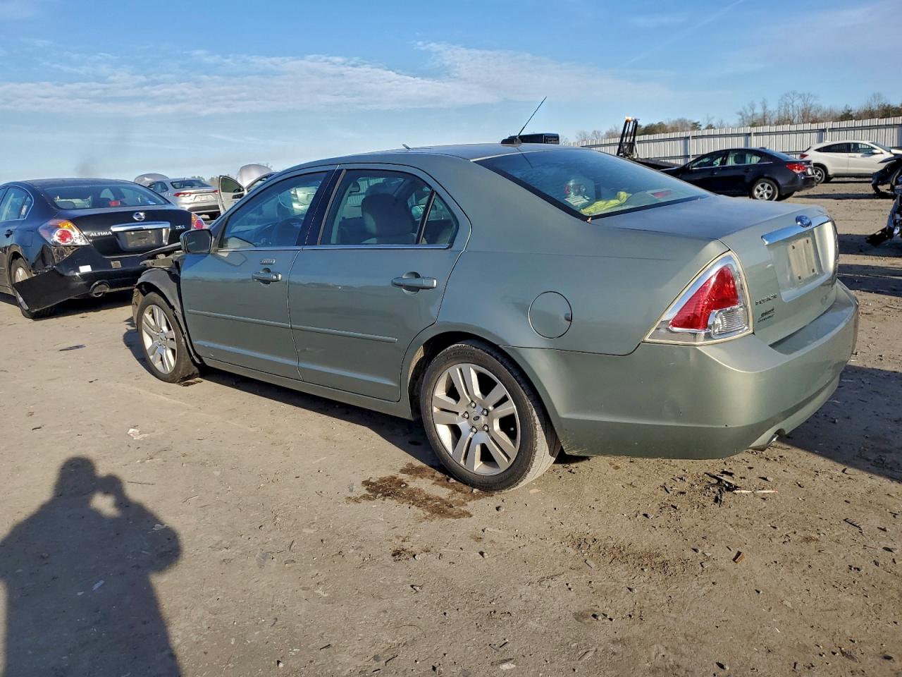2009 FORD FUSION photo 3