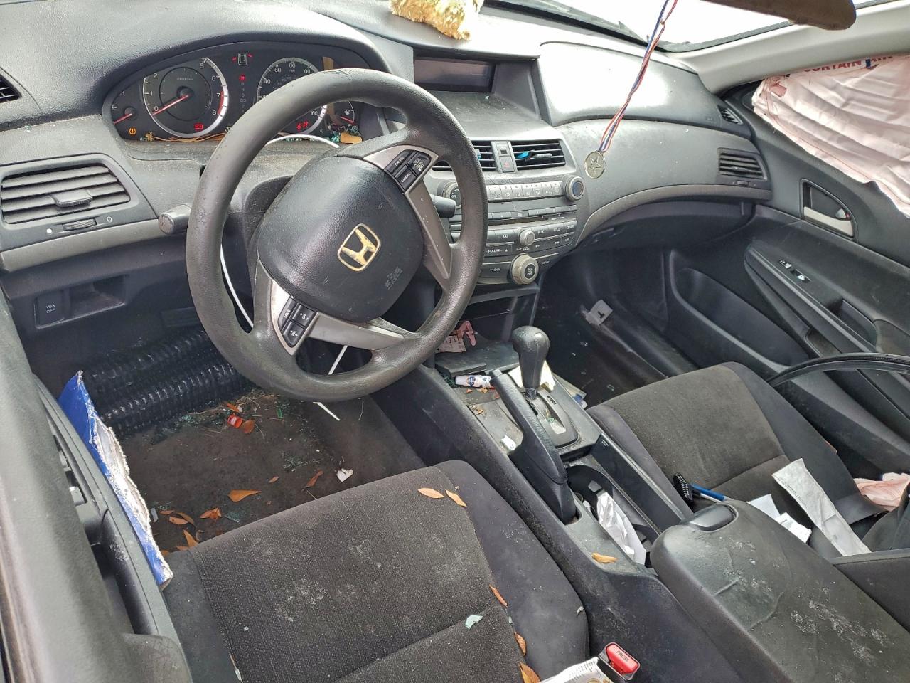 2010 HONDA ACCORD LX photo 8