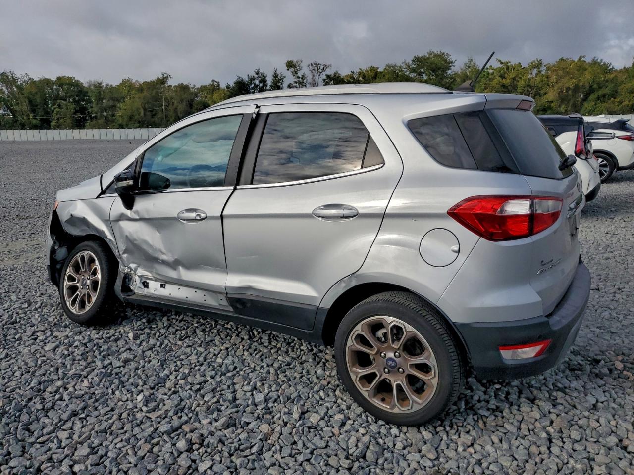 2021 FORD ECOSPORT TITANIUM photo 2