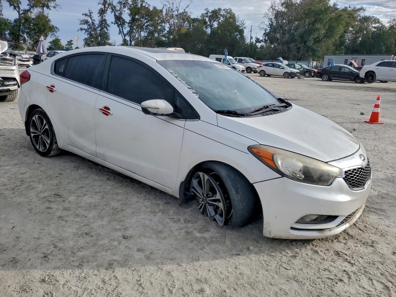 2015 KIA FORTE EX photo 4