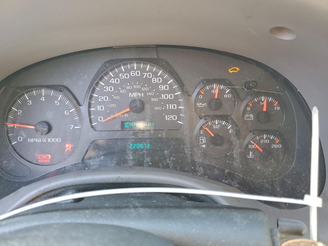 2005 CHEVROLET TRAILBLAZER LS photo 9