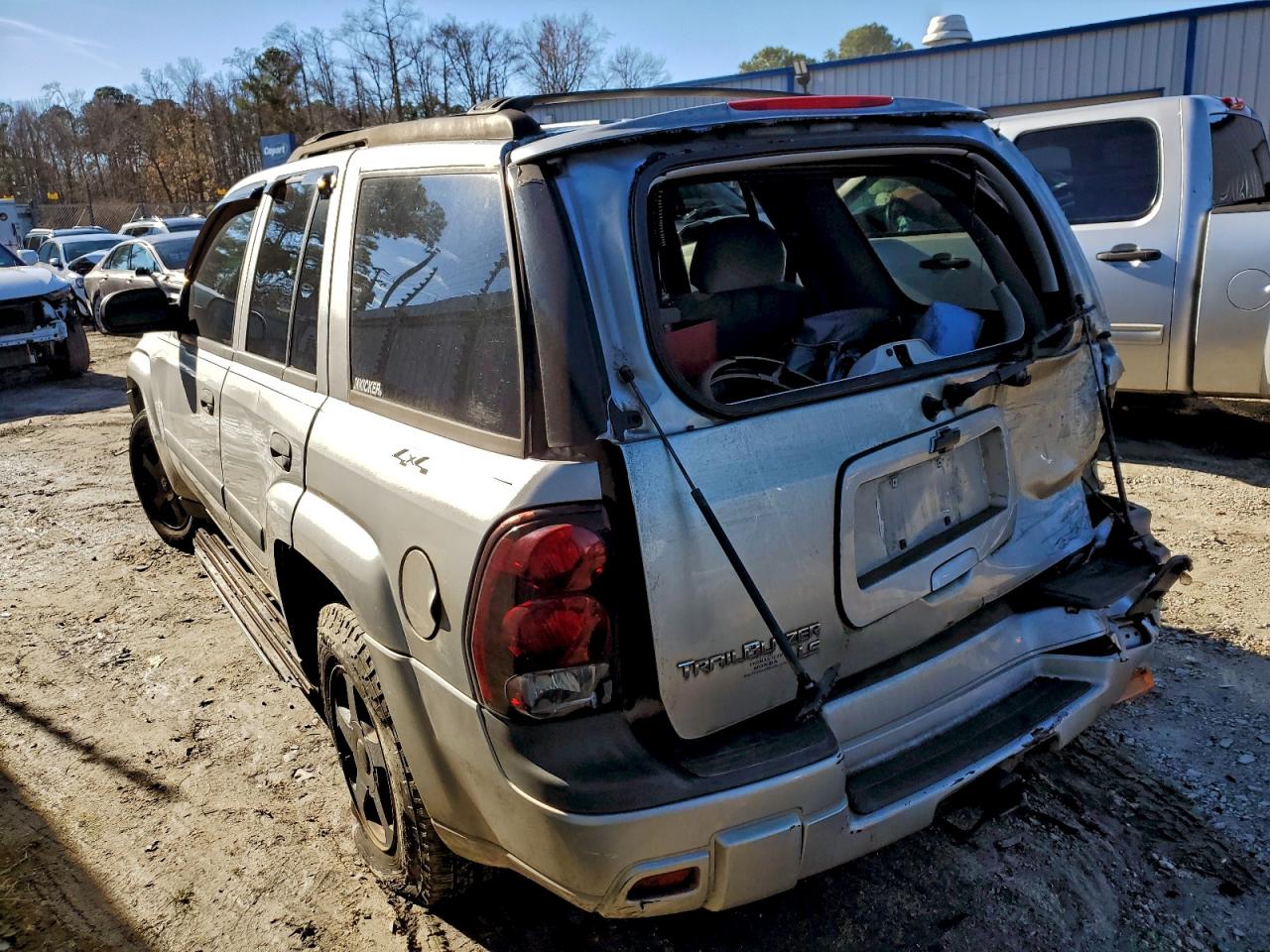 2005 CHEVROLET TRAILBLAZER LS photo 2