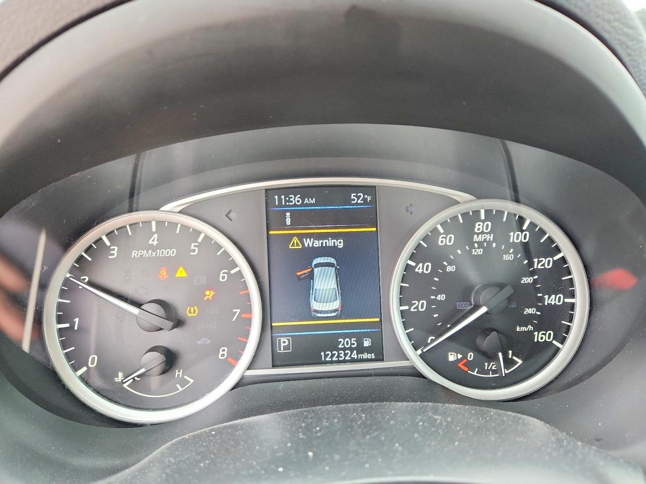 2019 NISSAN SENTRA S photo 9