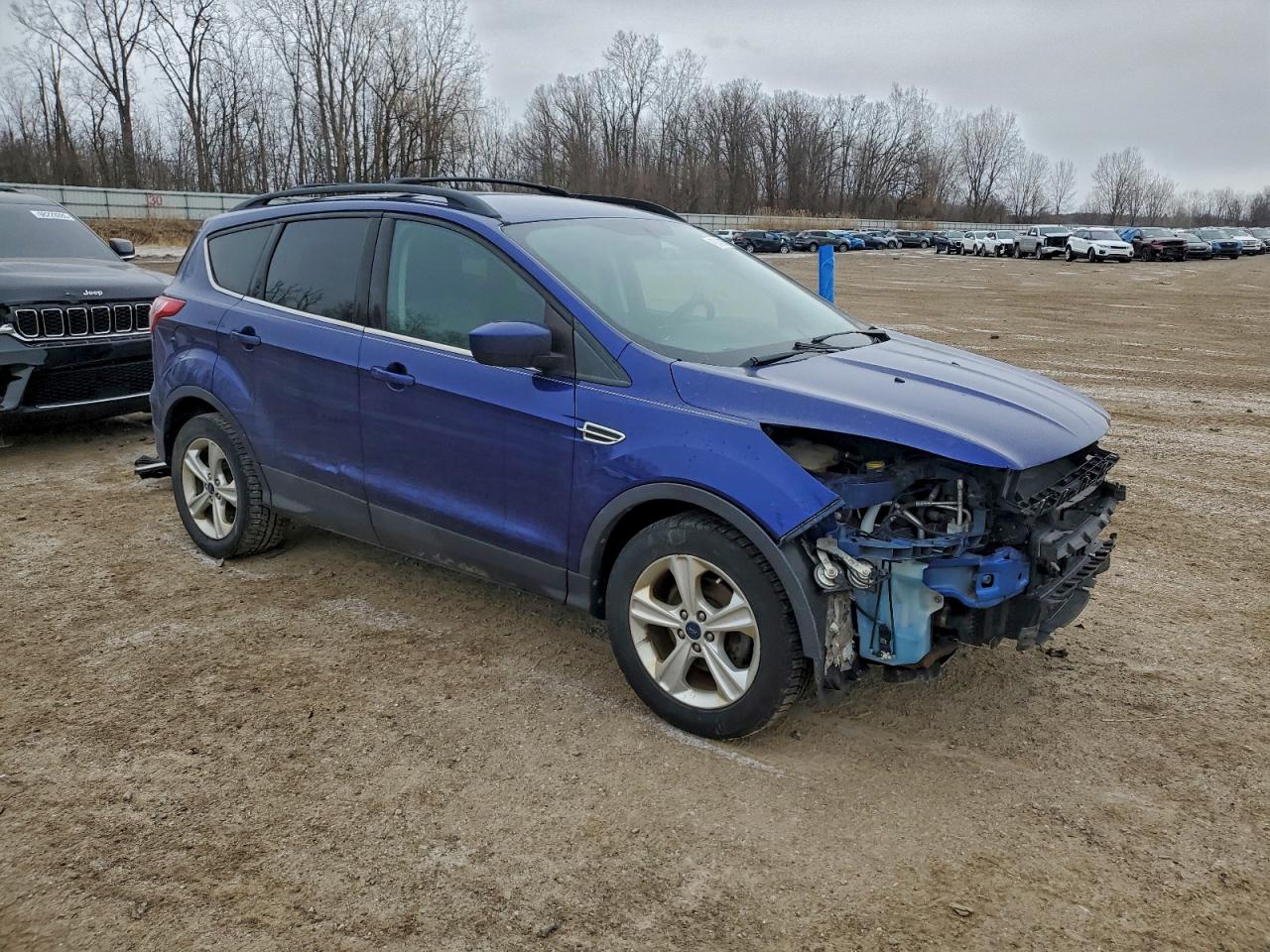 2014 FORD ESCAPE SE photo 4