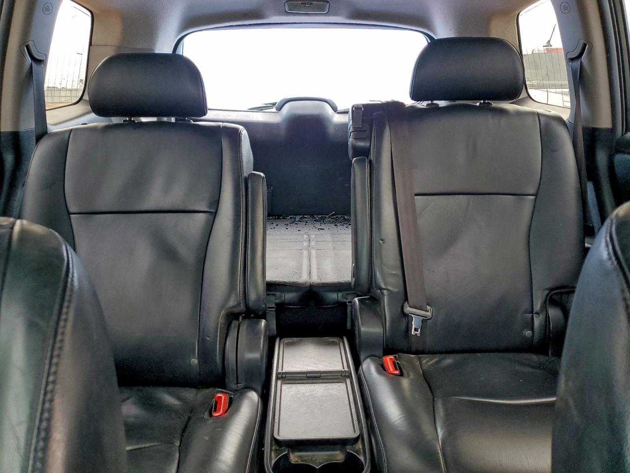2013 TOYOTA HIGHLANDER SE photo 19