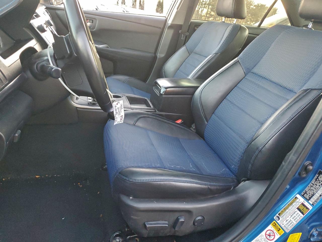 2016 TOYOTA CAMRY LE photo 7