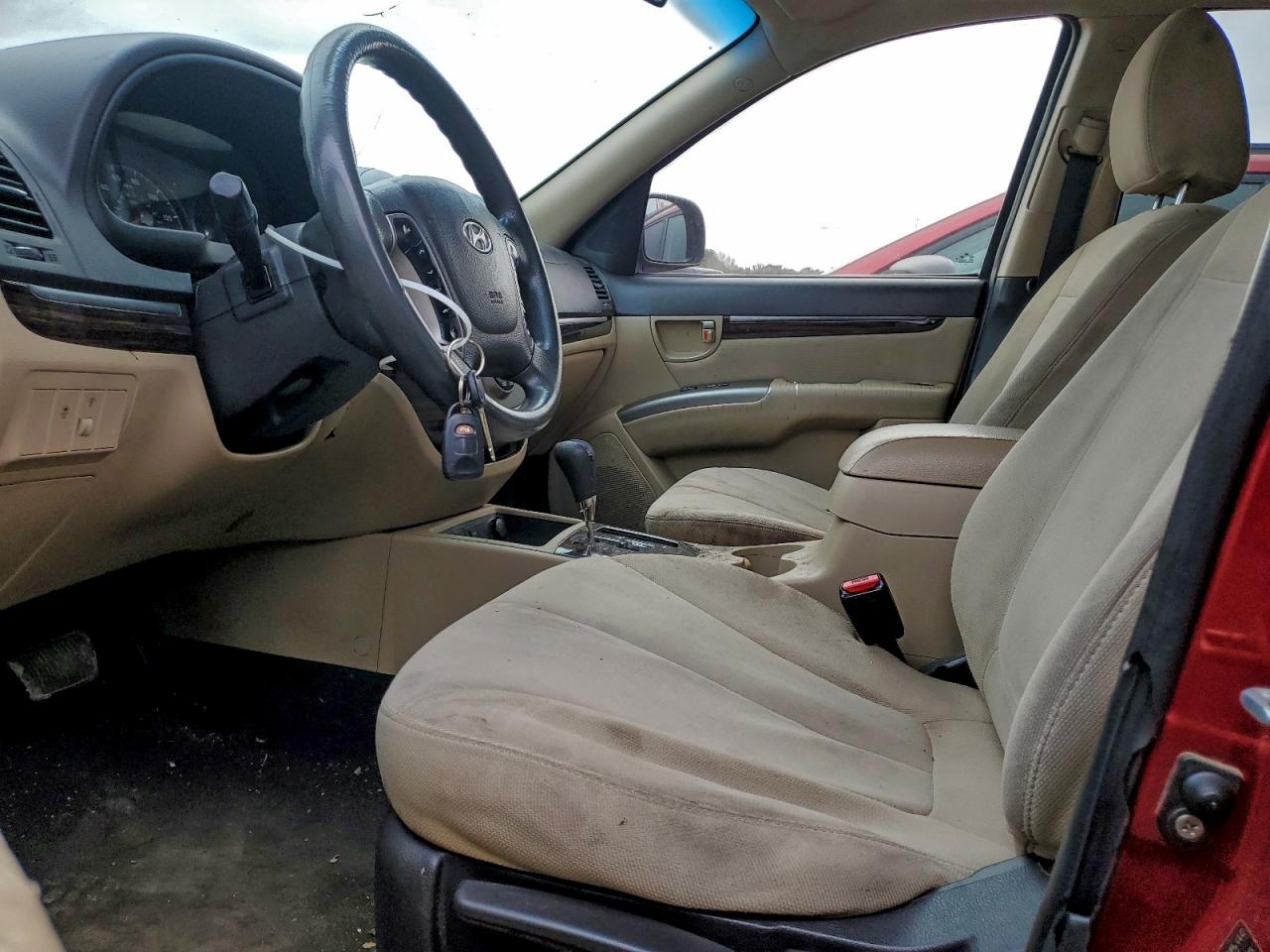 2010 HYUNDAI SANTA FE GLS photo 13