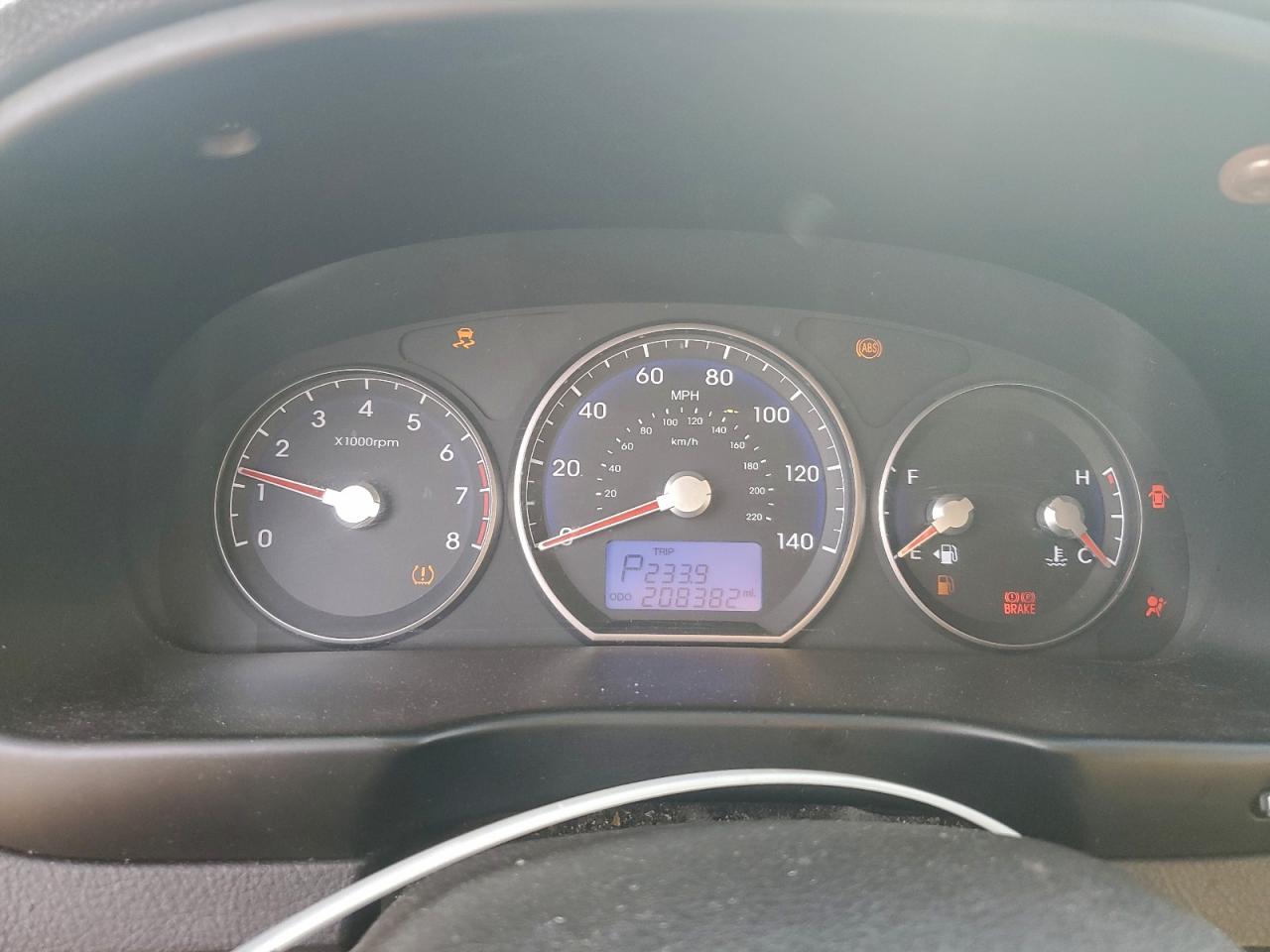 2010 HYUNDAI SANTA FE GLS photo 17