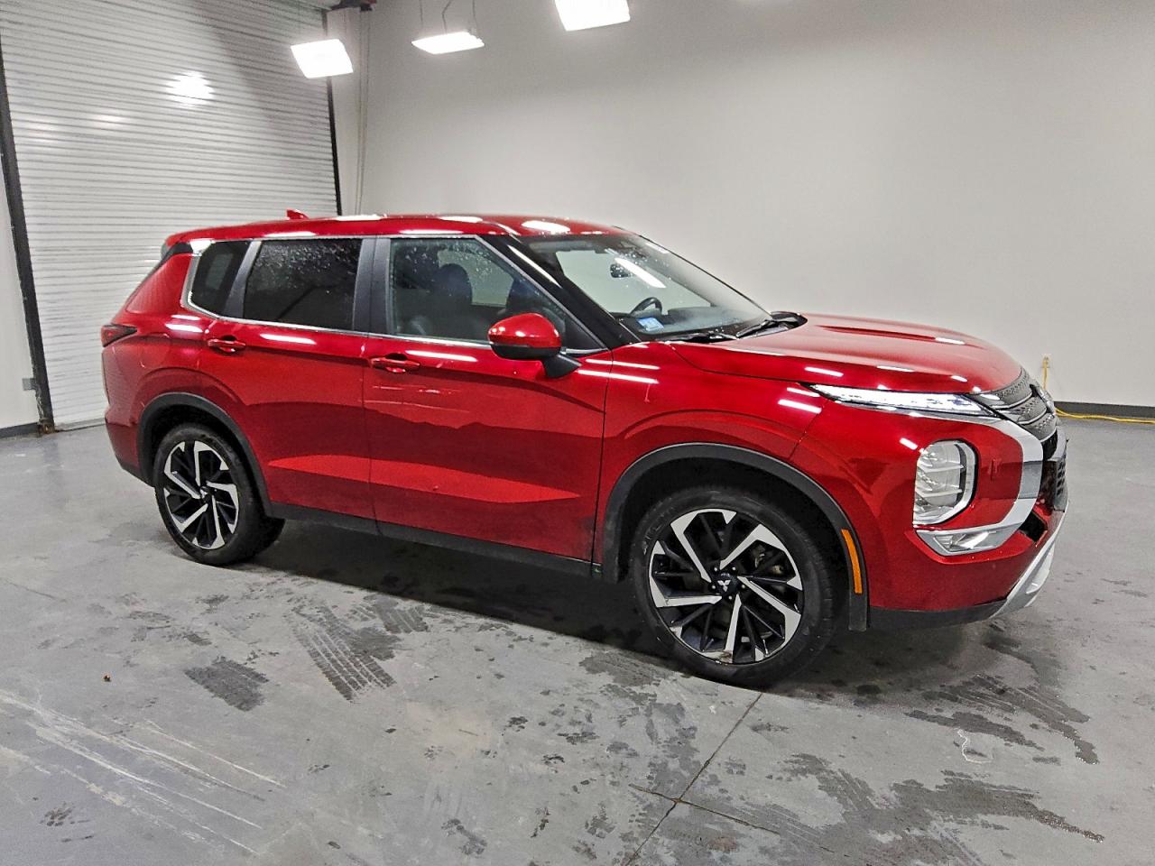 2024 MITSUBISHI OUTLANDER SE photo 4