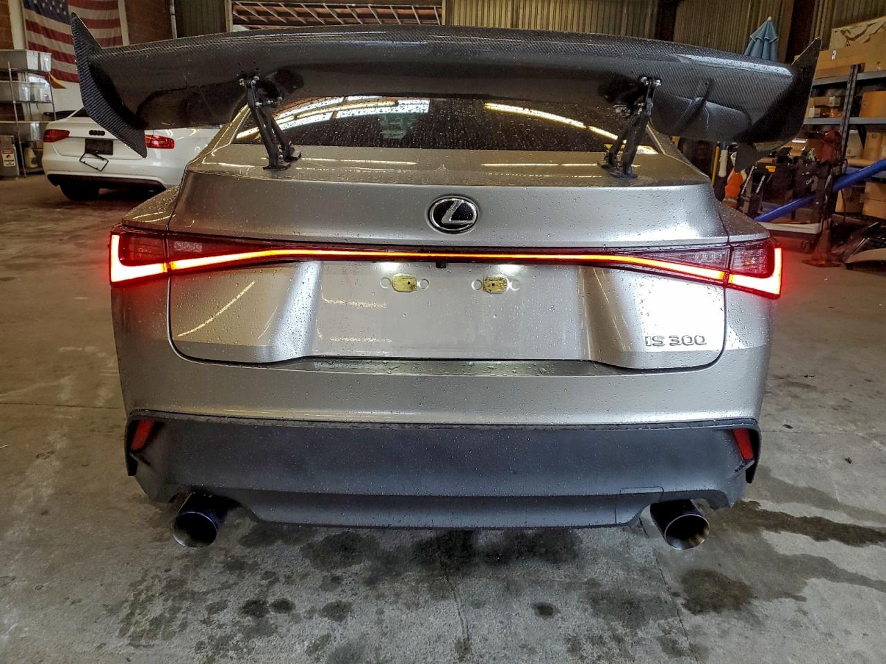 2021 LEXUS IS 300 photo 6