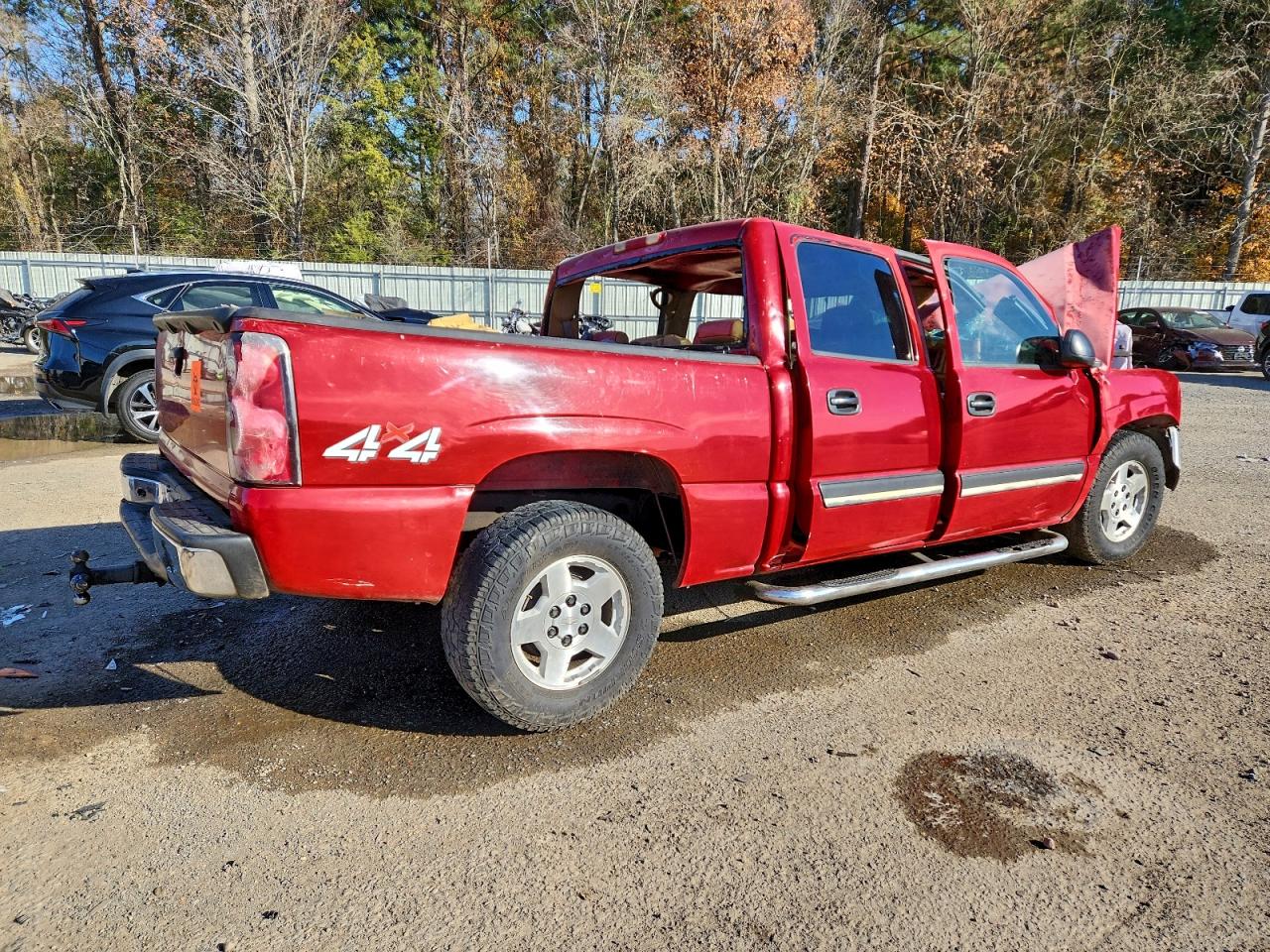 2006 CHEVROLET SILVERADO K1500 photo 3