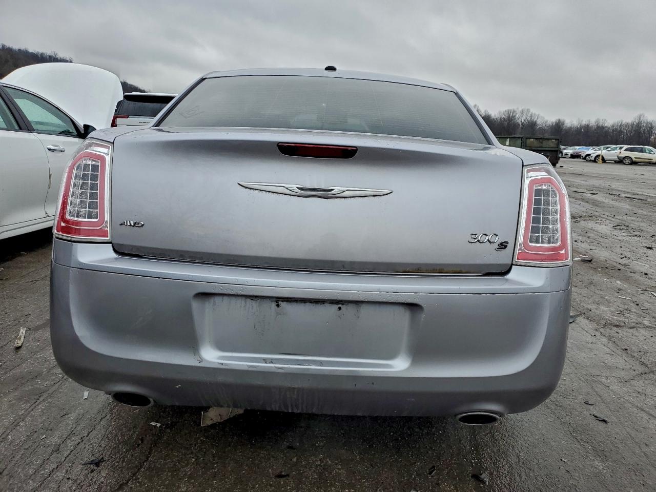 2014 CHRYSLER 300 S photo 6