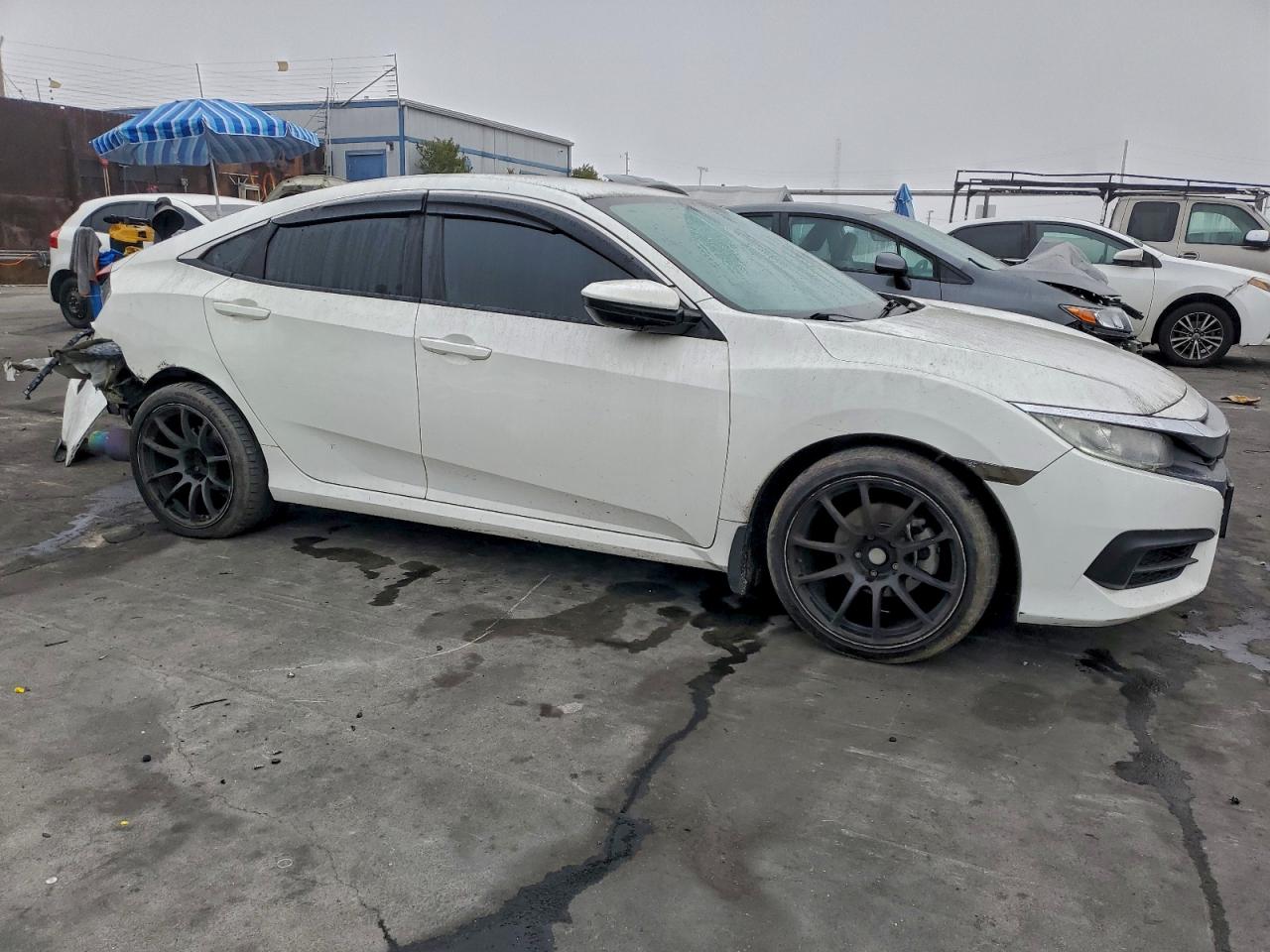 2016 HONDA CIVIC LX photo 4