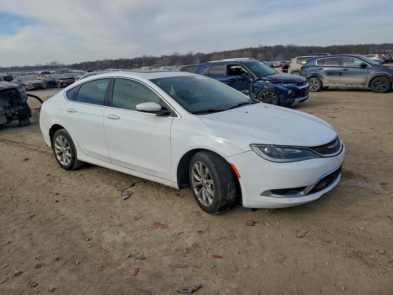 2015 CHRYSLER 200 C photo 4
