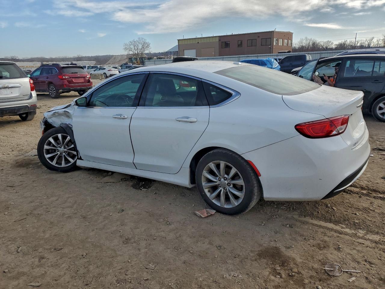 2015 CHRYSLER 200 C photo 2