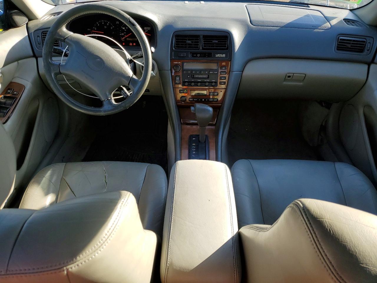 2000 LEXUS ES 300 photo 8