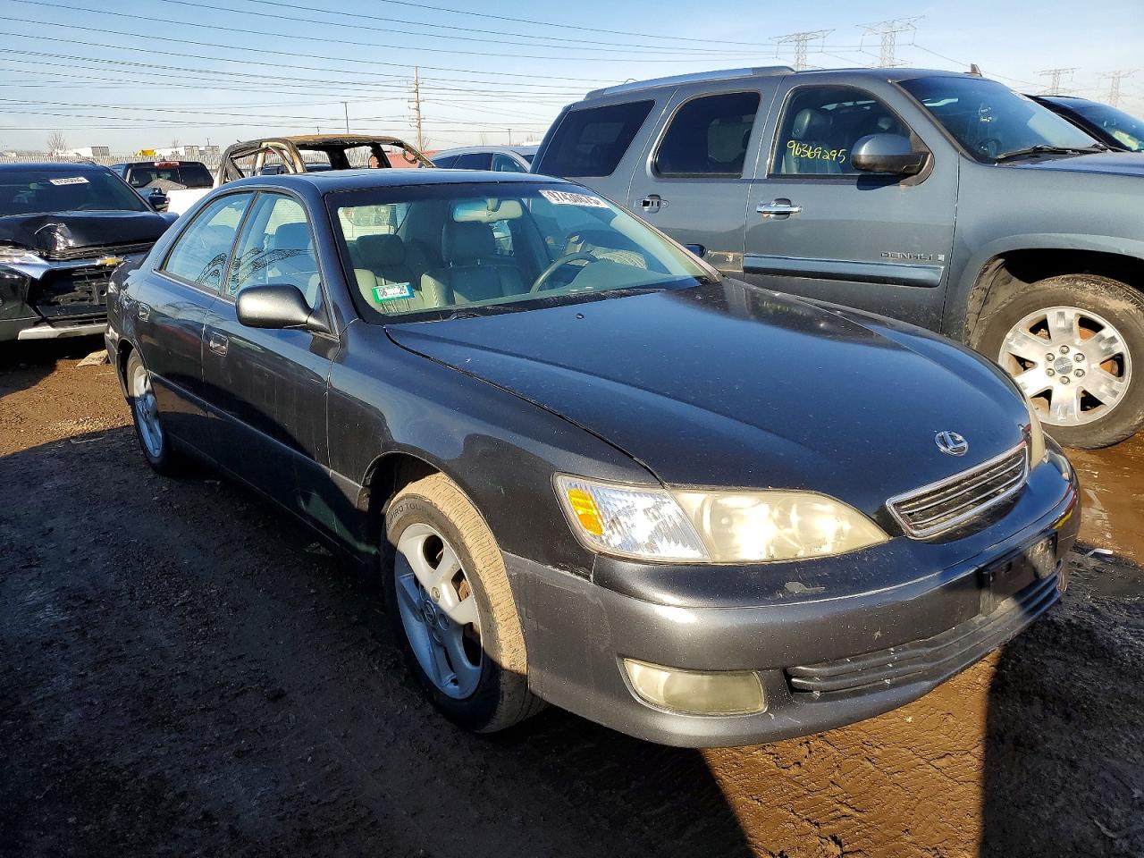 2000 LEXUS ES 300 photo 4