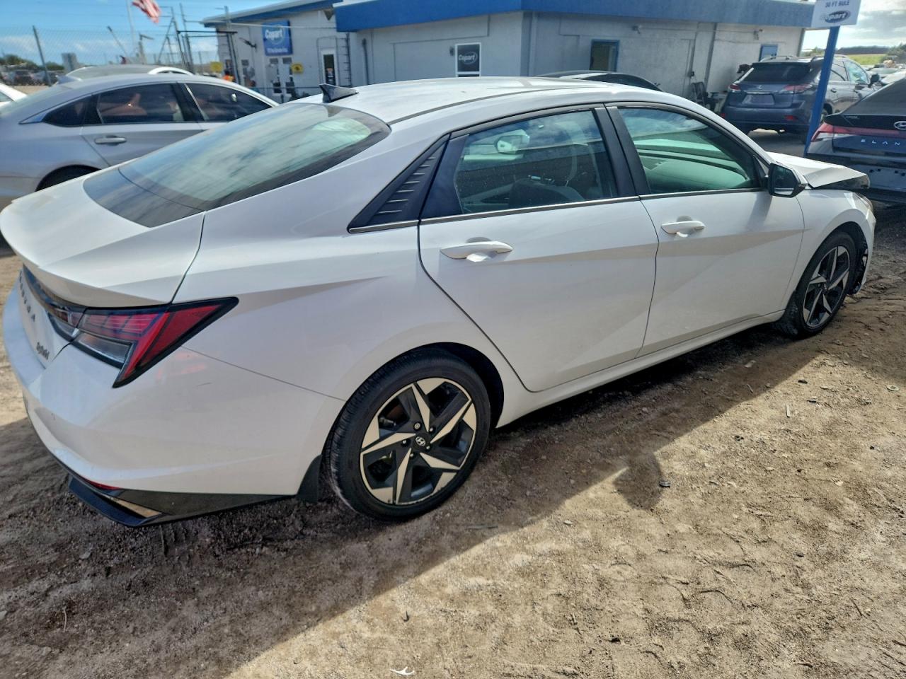 2022 HYUNDAI ELANTRA LIMITED photo 3