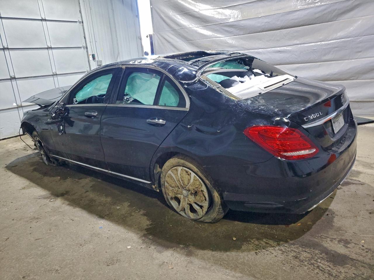 2015 MERCEDES-BENZ C 300 4MATIC photo 2