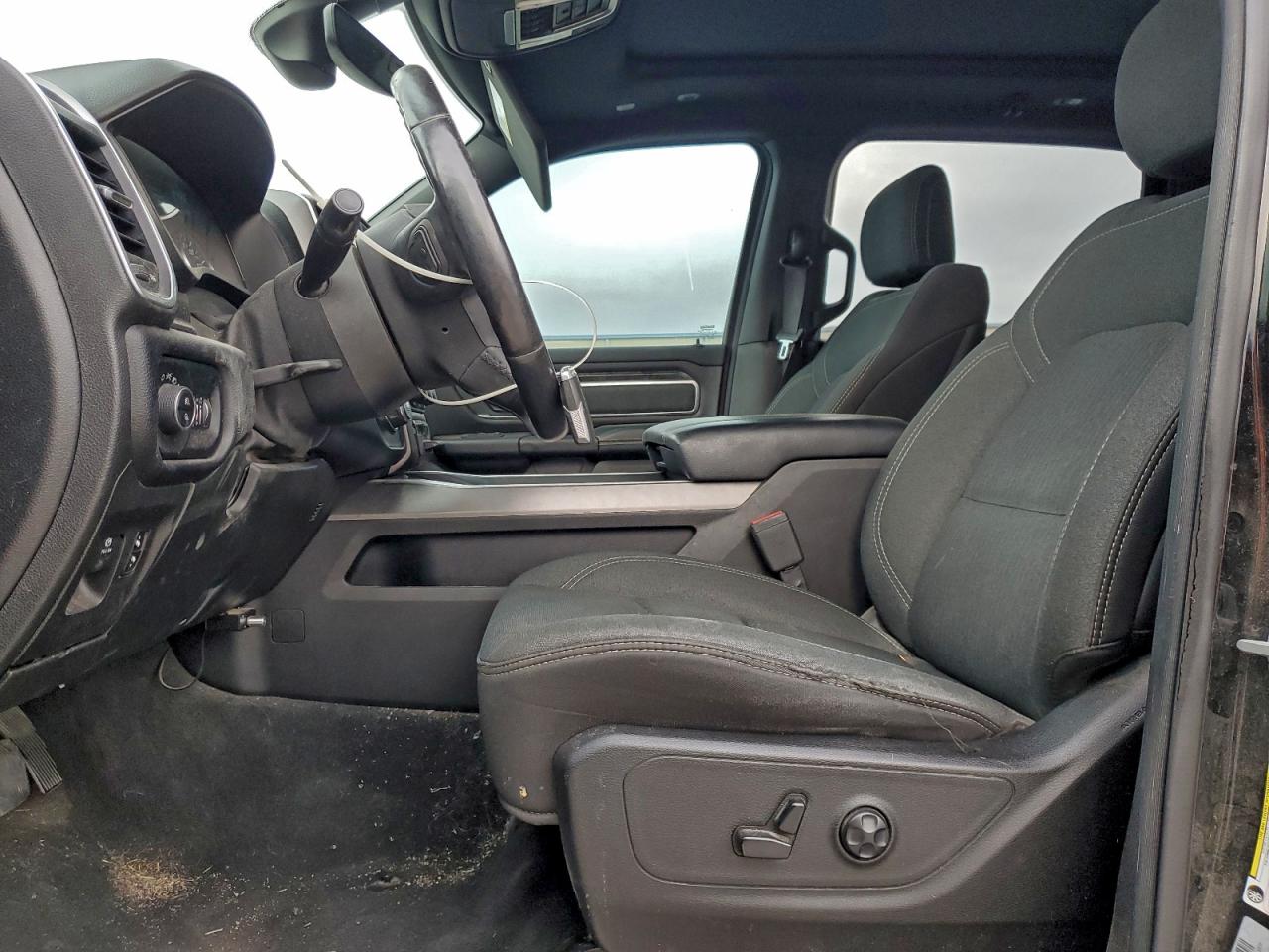 2019 RAM 1500 BIG HORN/LONE STAR photo 7
