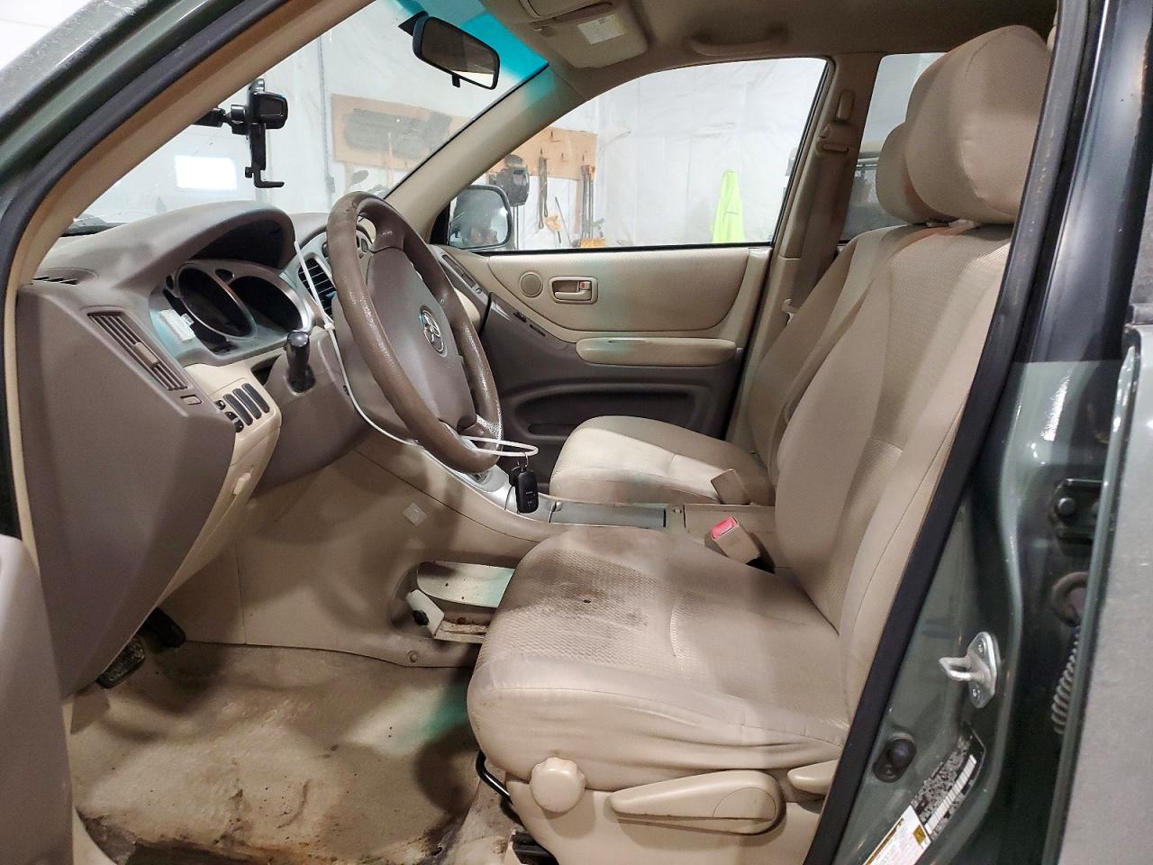 2005 TOYOTA HIGHLANDER photo 7