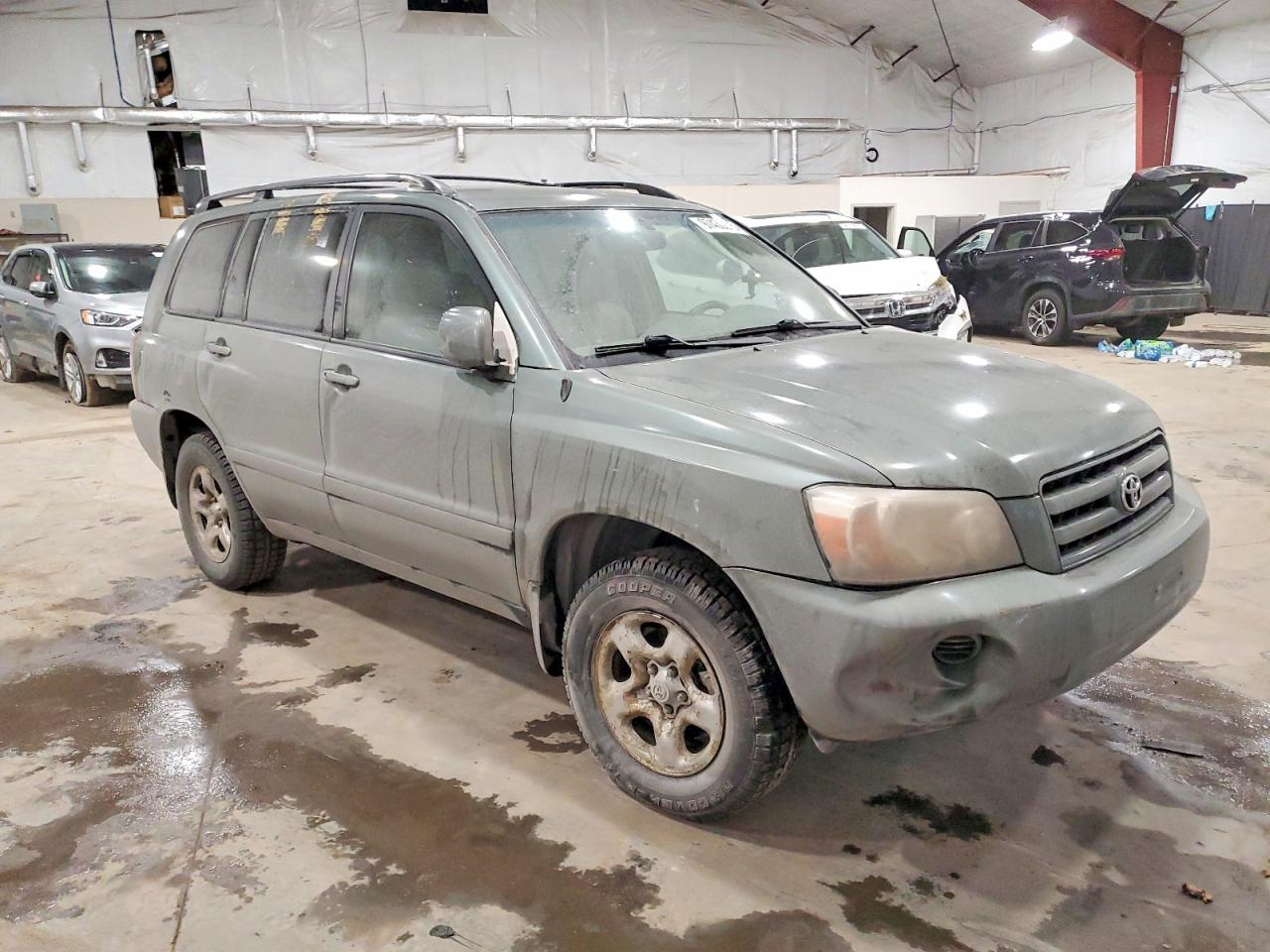 2005 TOYOTA HIGHLANDER photo 4