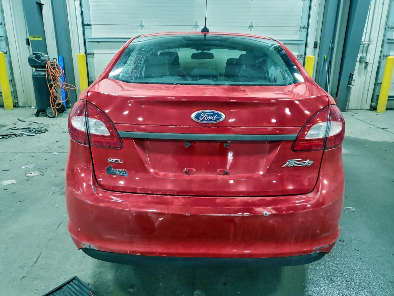 2012 FORD FIESTA SEL photo 6