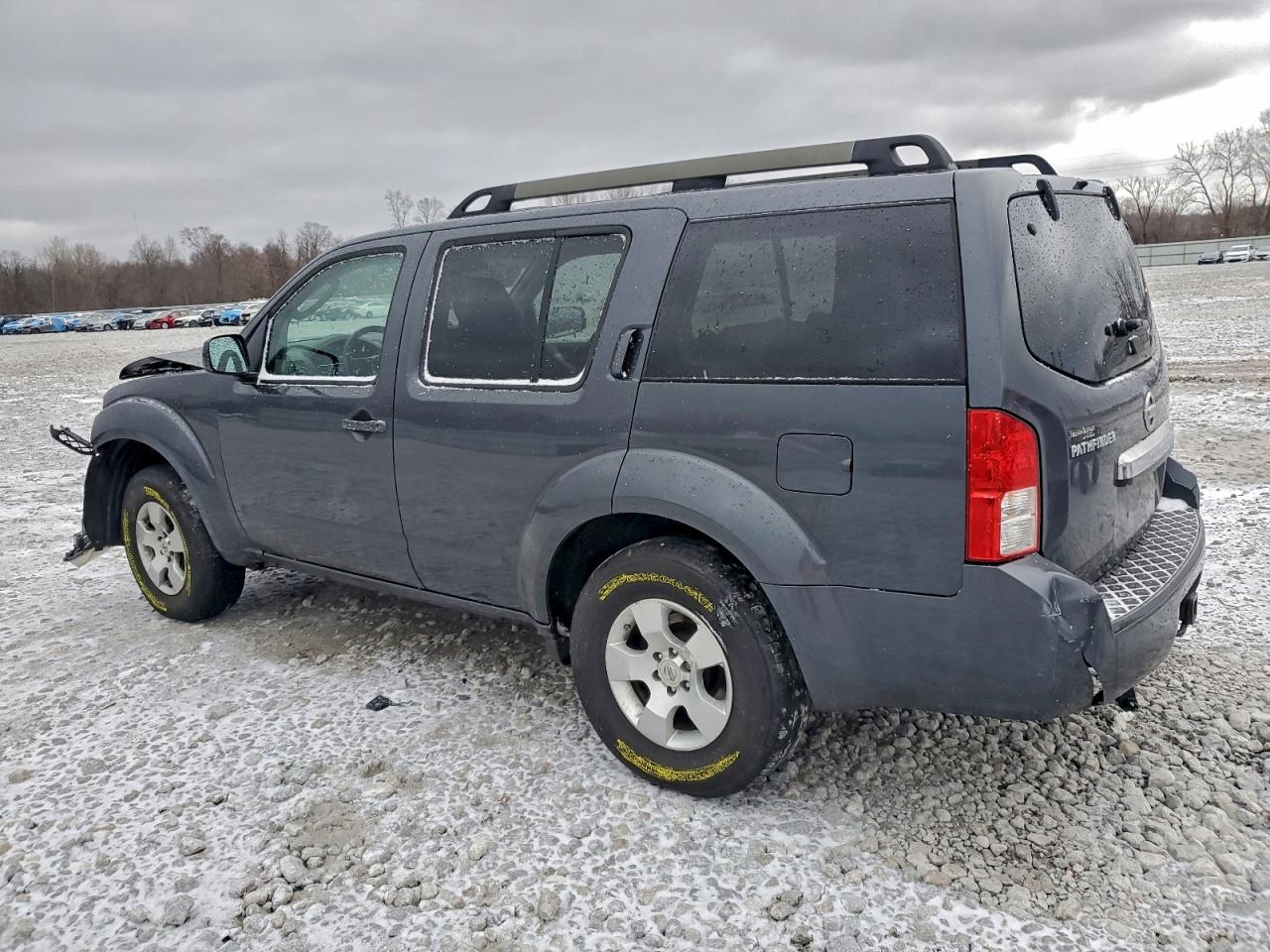 2012 NISSAN PATHFINDER S photo 2