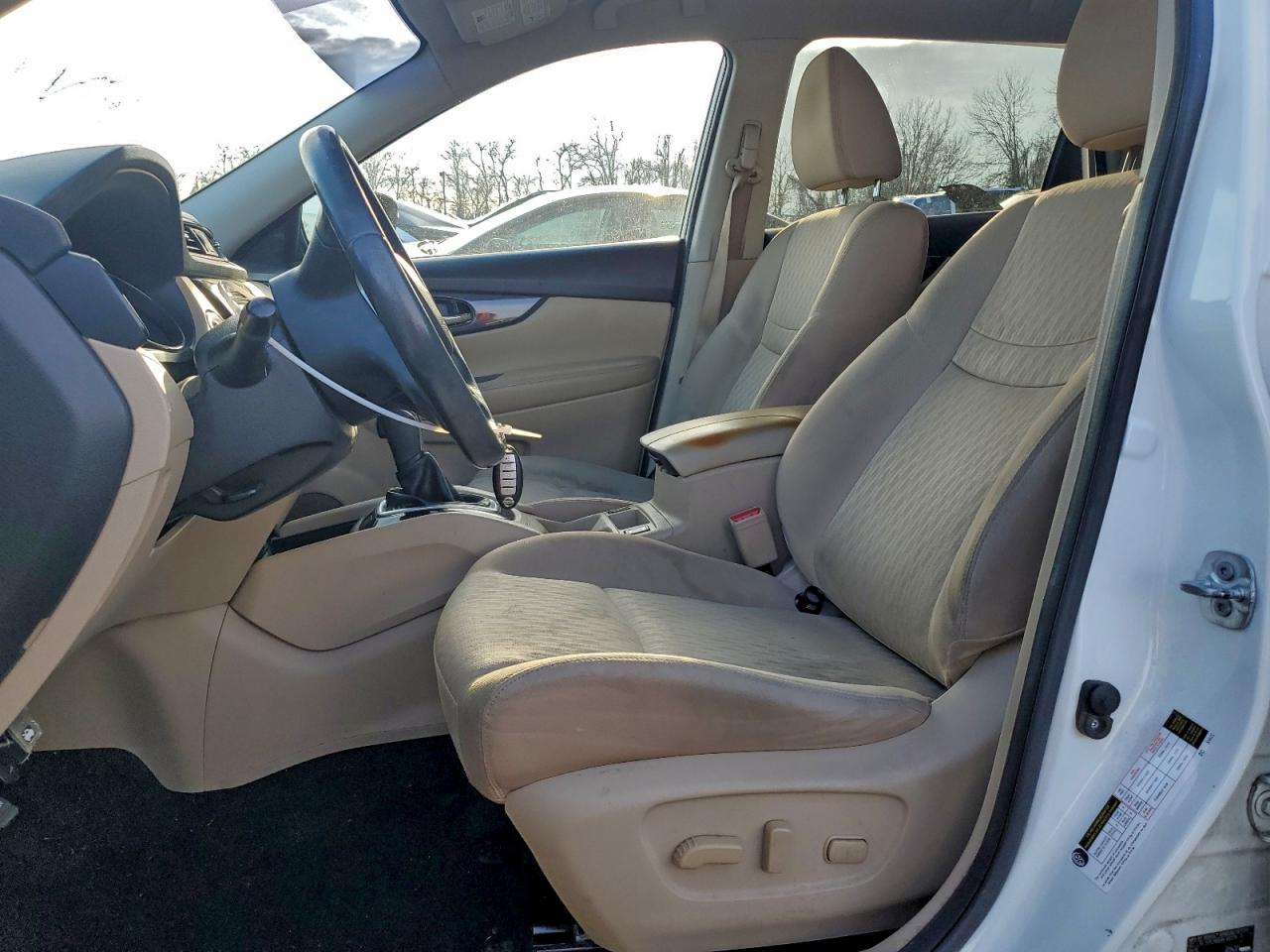 2017 NISSAN ROGUE S photo 7