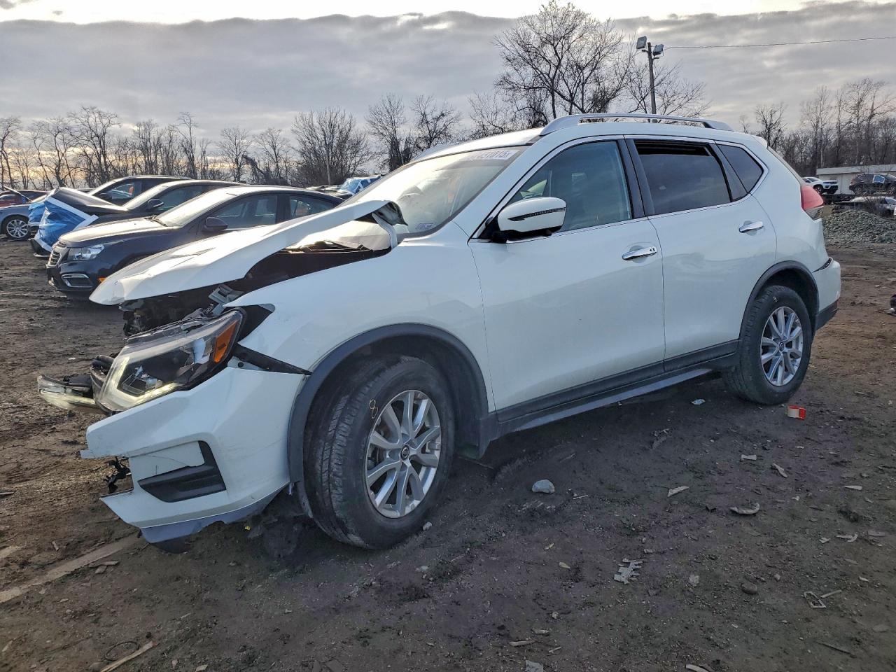 2017 NISSAN ROGUE