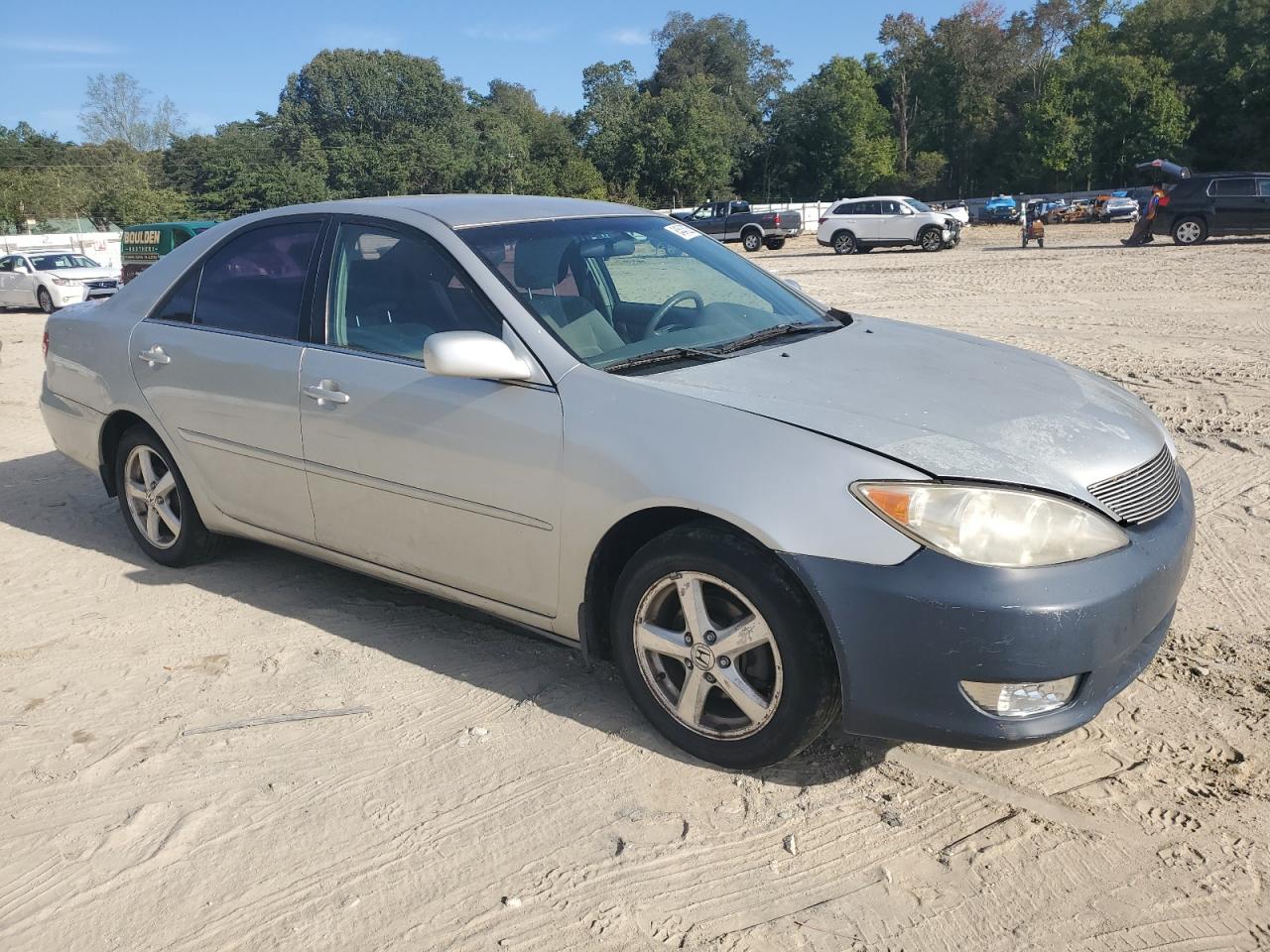 2006 TOYOTA CAMRY LE photo 4