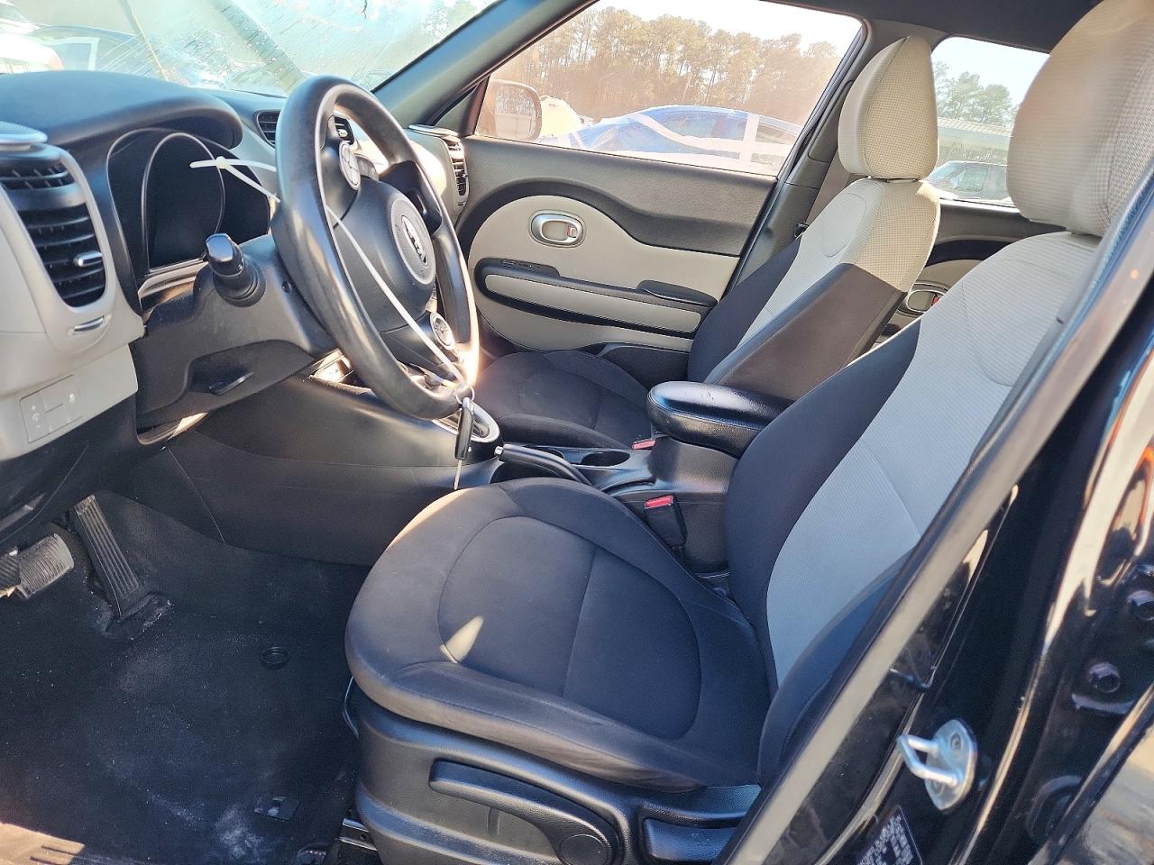 2016 KIA SOUL photo 7