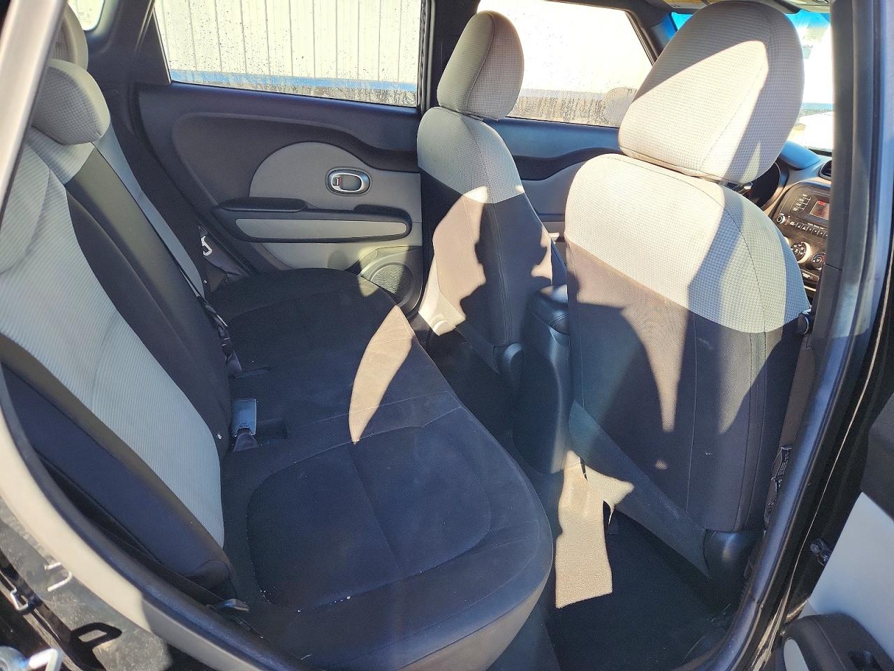 2016 KIA SOUL photo 10