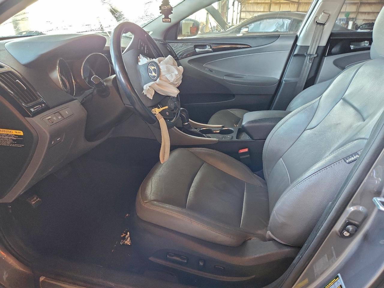 2012 HYUNDAI SONATA photo 7
