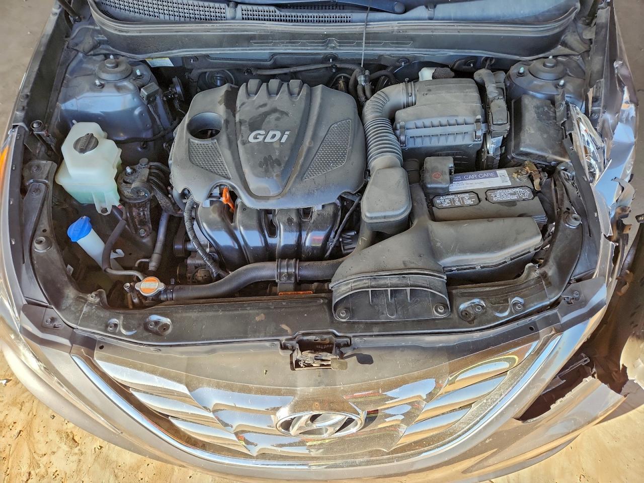 2012 HYUNDAI SONATA photo 11