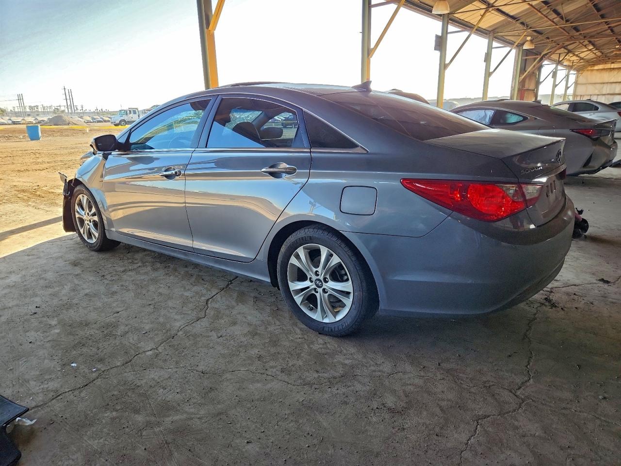 2012 HYUNDAI SONATA photo 2