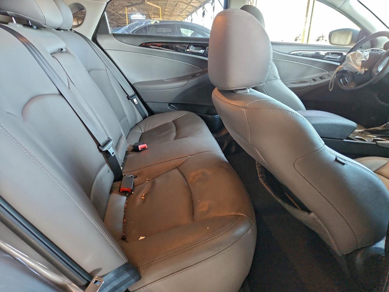 2012 HYUNDAI SONATA photo 10