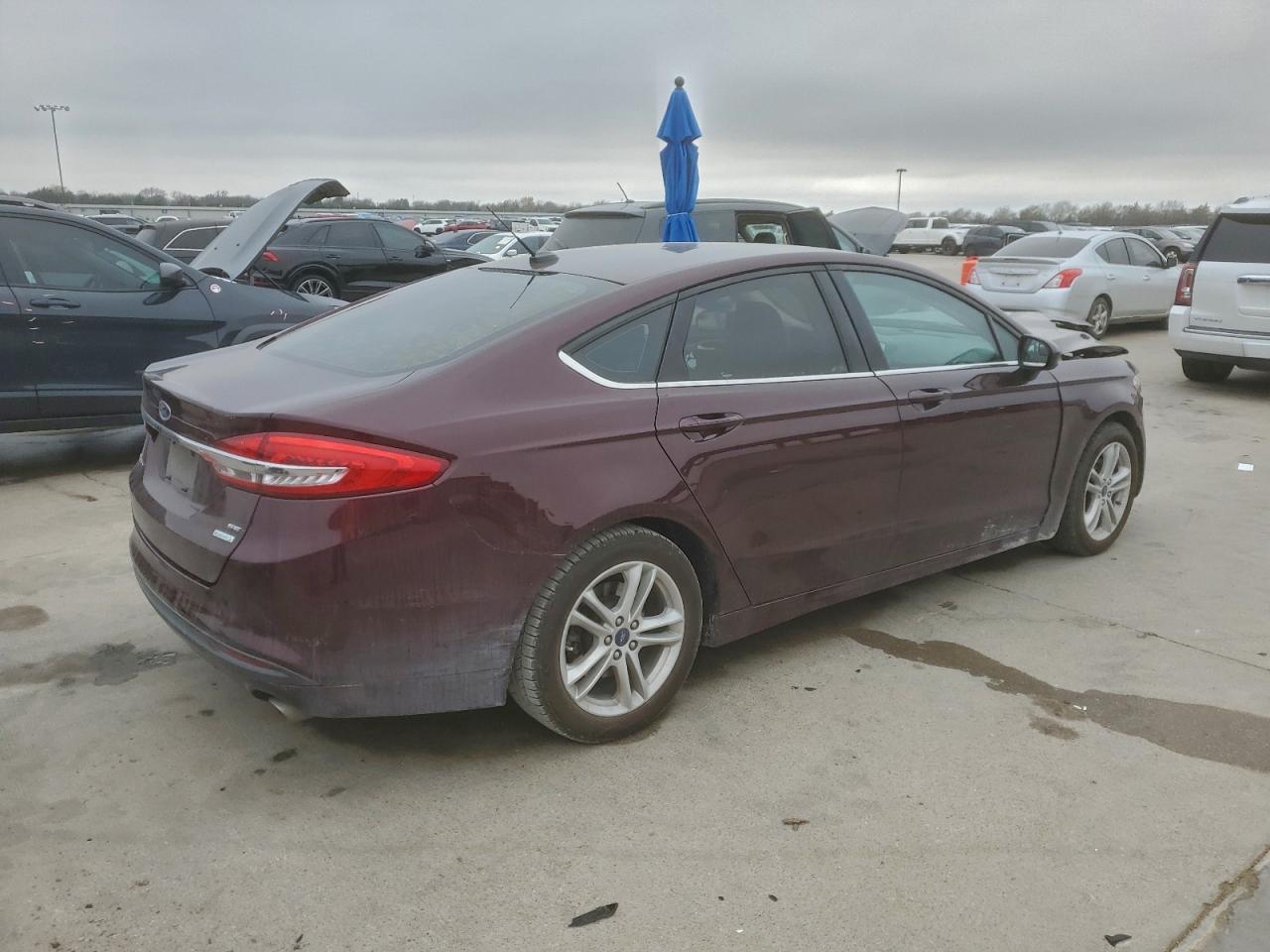 2018 FORD FUSION SE photo 3