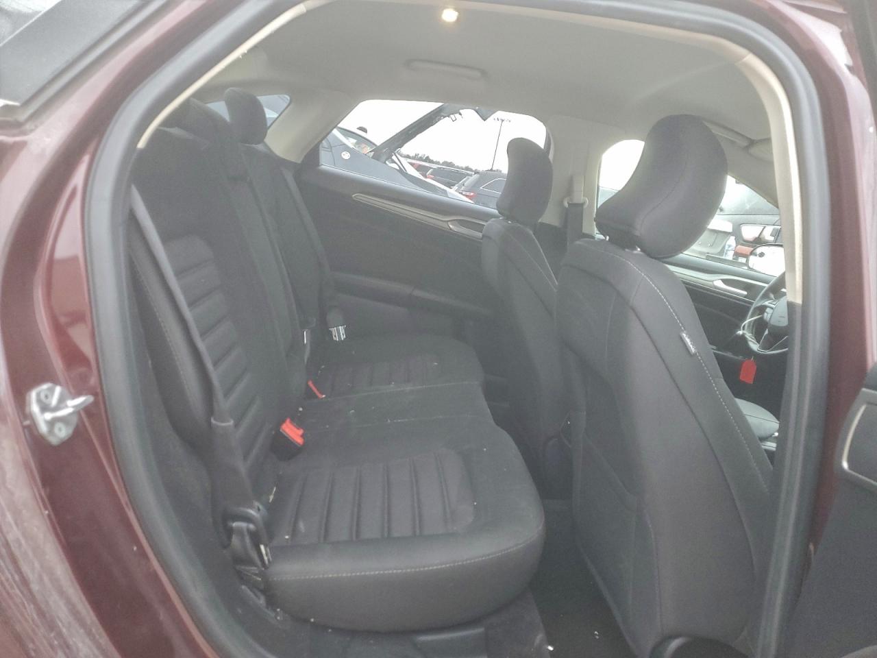 2018 FORD FUSION SE photo 10