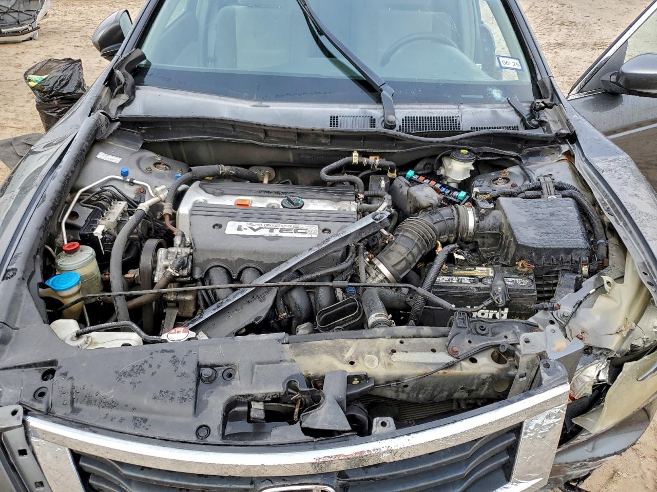 2009 HONDA ACCORD LX photo 11